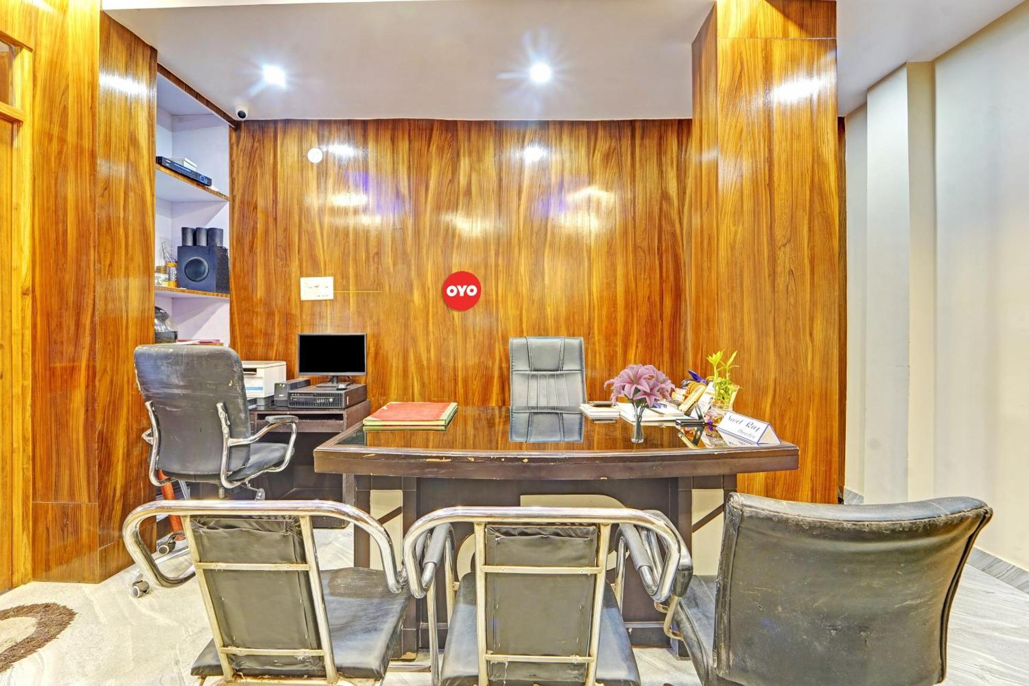 Hotel O Saharsh Hotel ปัฏนา ภายนอก รูปภาพ